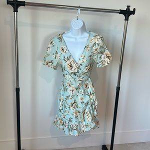 Wrap dress perfect for Spring and summer